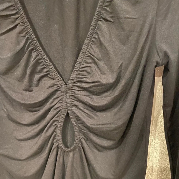 Frame Ruched Cut-Out Jersey Top Size Small EUC - Picture 3 of 5